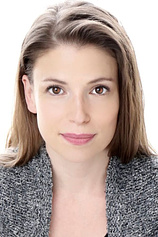 picture of actor Julia Whelan