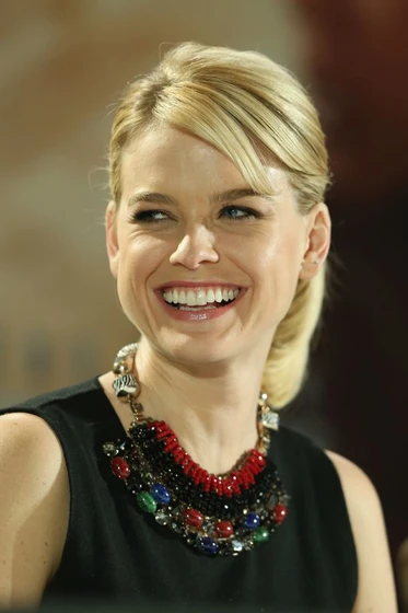 Alice Eve en Star Trek. En la oscuridad (Premiere en Berlin. Abril 2013)