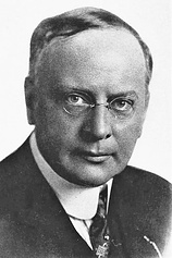 picture of actor Edward LeSaint