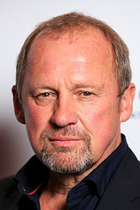 picture of actor Peter Firth