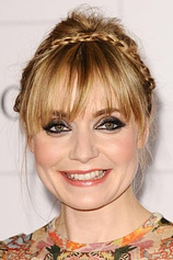picture of actor Christine Bottomley