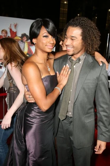 Corbin Bleu y Monique Coleman en high-school-musical-3-fin-de-curso (Premiere en Los Angeles (Octubre 2008))