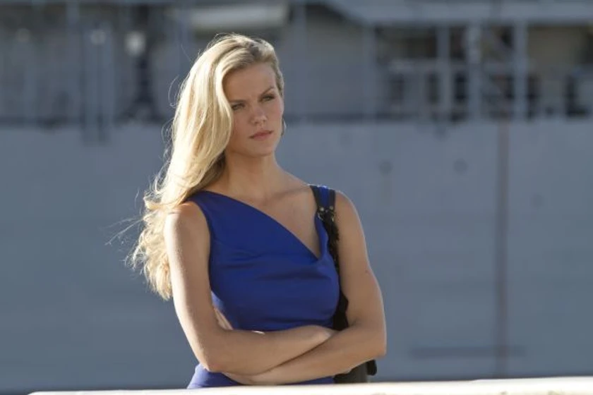 Brooklyn Decker en battleship