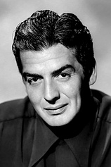 photo of person Victor Mature