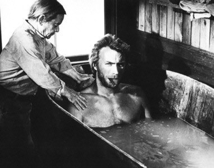 Clint Eastwood en Infierno de cobardes