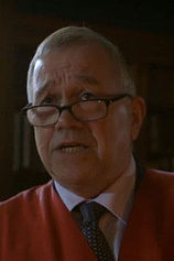 photo of person Simon Brett