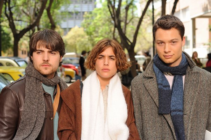 Biel Durán, Nilo Mur y Adriana Ugarte en Castillos de cartón