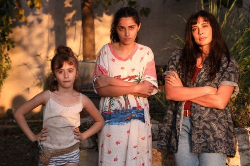 Nadine Labaki y Yumna Marwan en Costa Brava, Líbano