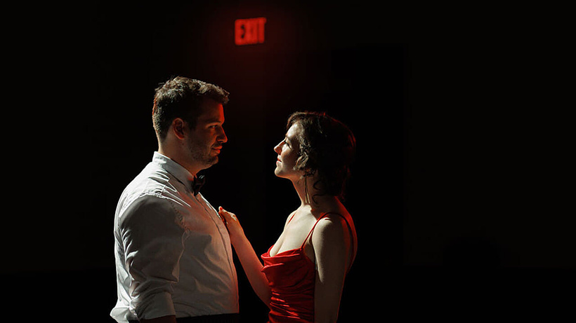 Imagen de Do I Know you from Somewhere?