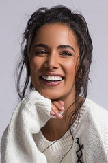 picture of actor Nadia Kounda
