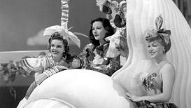 still of movie Las Chicas de Ziegfeld