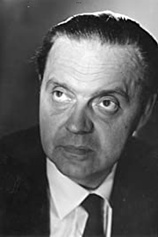 photo of person Géza von Radványi