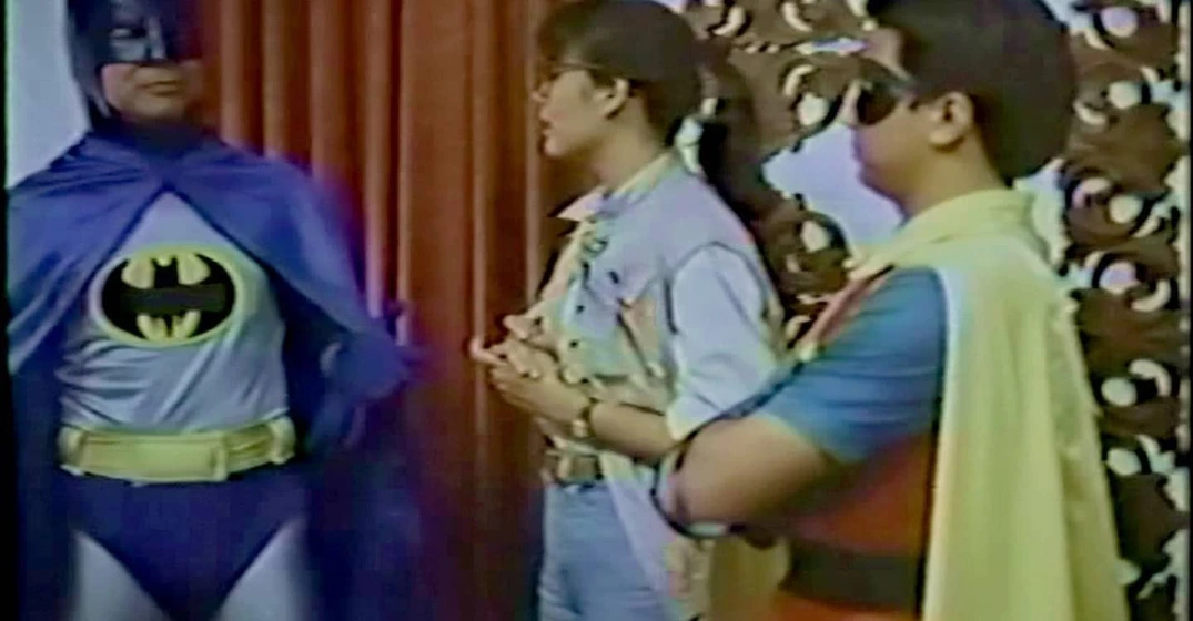 Joey de Leon y Keempee de Leon en las-locas-aventuras-de-batman-y-robin