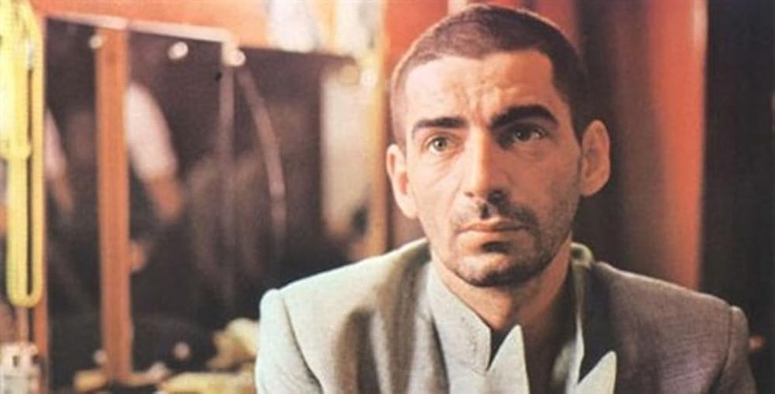 Predrag 'Miki' Manojlovic en The Melody Haunts My Memory