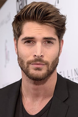 picture of actor Nick Bateman