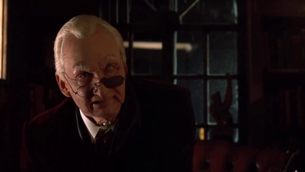 Robert Englund en Alianza Macabra