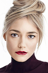 picture of actor Oksana Akinshina