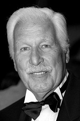picture of actor Friedrich Schoenfelder
