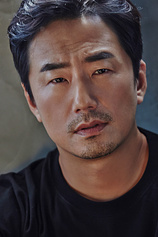 picture of actor Seung-su Ryu