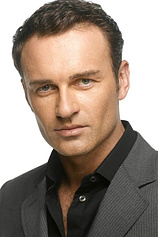 photo of person Julian McMahon