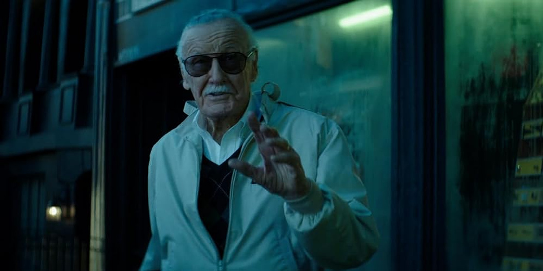 Stan Lee en Deadpool: No Good Deed