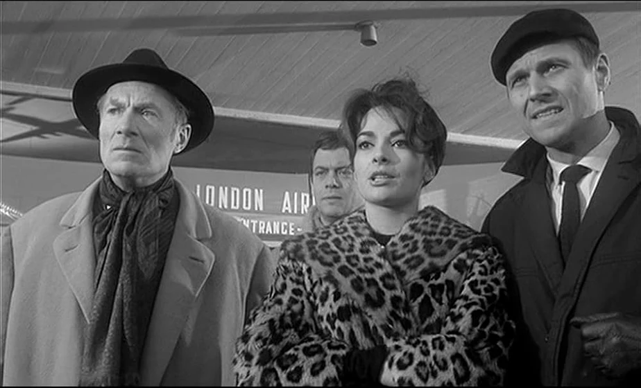 Karin Dor y Heinz Weiss en el-arquero-verde