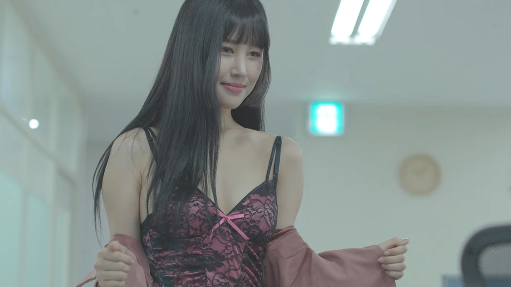 Imagen de taming-the-younger-sister-in-law