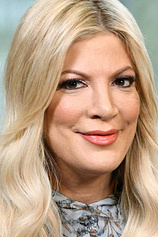 photo of person Tori Spelling