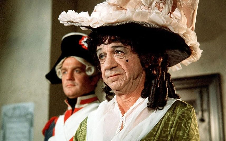 Sidney James en Carry On Don't Lose Your Head