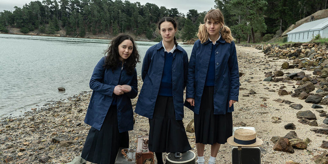 Erana James, Nathalie Morris y Manaia Hall en We Were Dangerous
