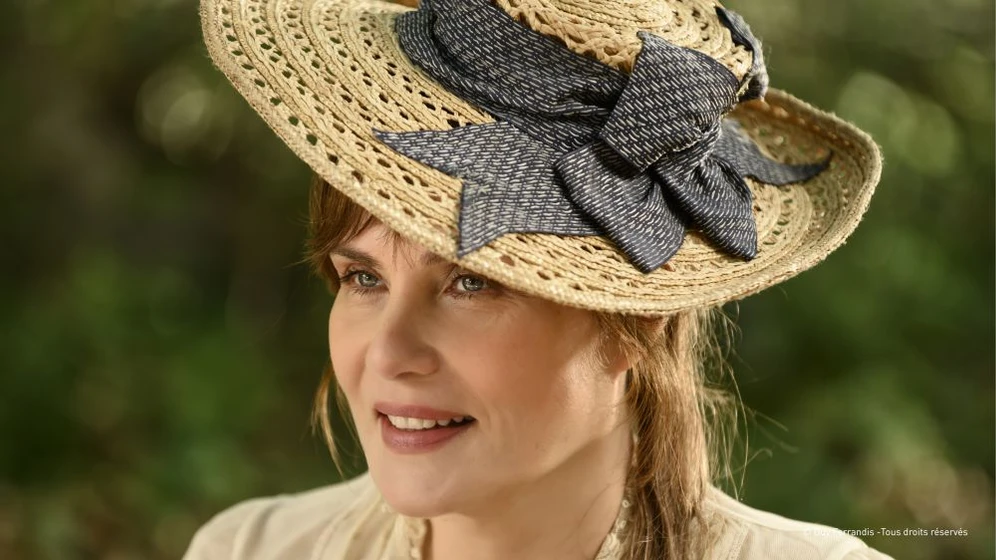 Emmanuelle Seigner en el-oficial-y-el-espia