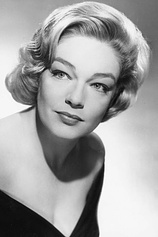 photo of person Simone Signoret