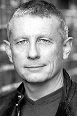 picture of actor Ashley Knight