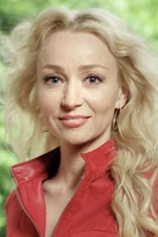 picture of actor Esther Way