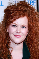 picture of actor Mary Wiseman