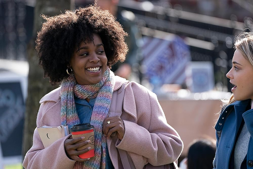 Josephine Langford y Mallori Johnson en la-otra-zoey