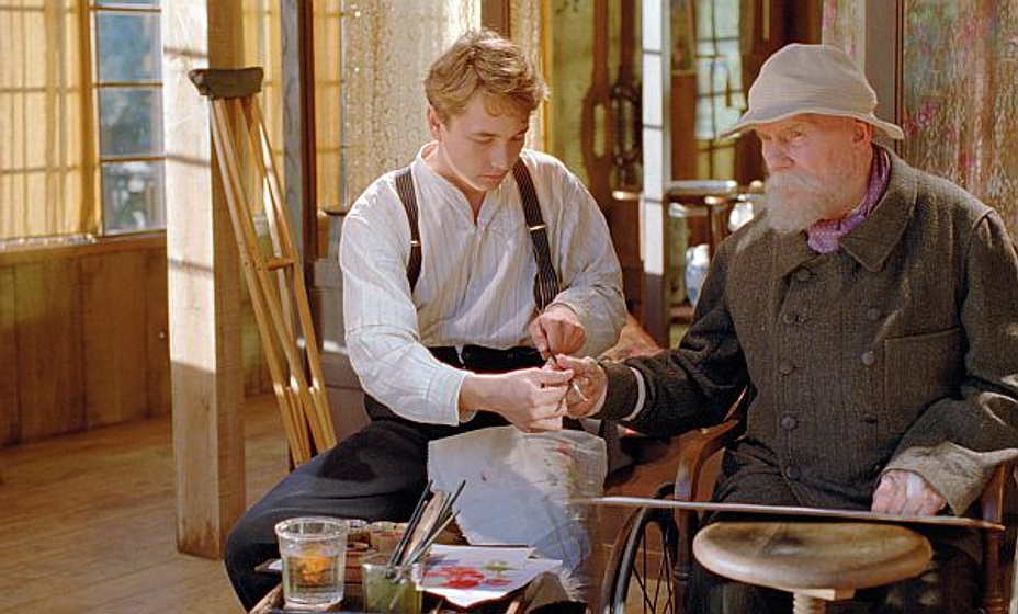 Vincent Rottiers y Michel Bouquet en Renoir