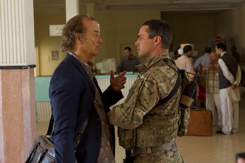 Bill Murray y Taylor Kinney en Rock the Kasbah