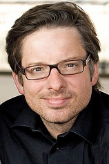 photo of person Martin Lingnau