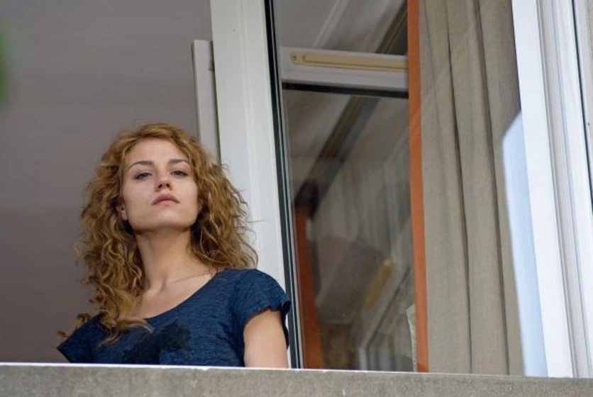 Émilie Dequenne en la-chica-del-tren