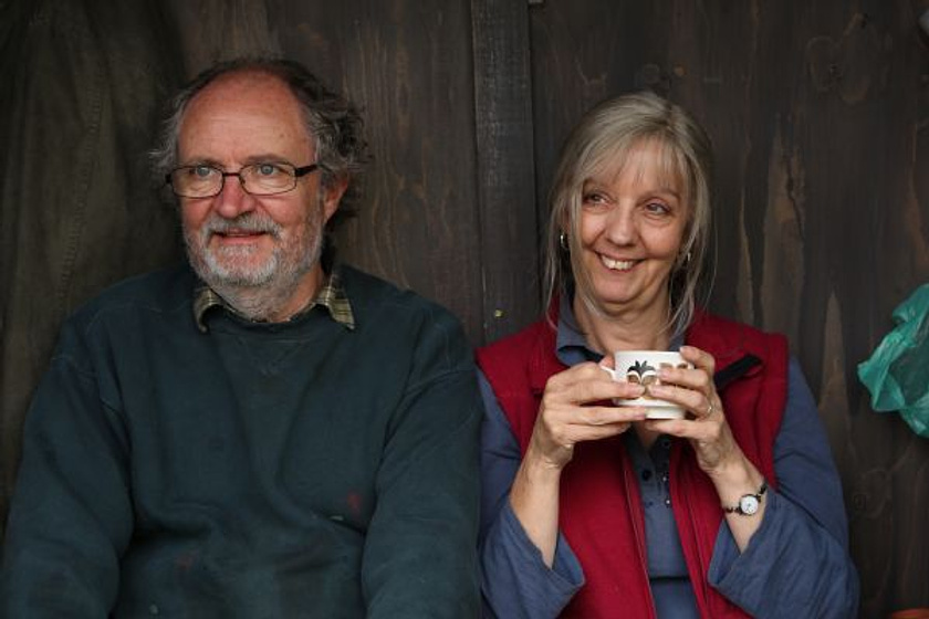 Jim Broadbent y Ruth Sheen en Another Year