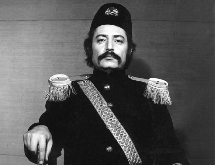 Jamshid Mashayekhi en Prince Ehtejab