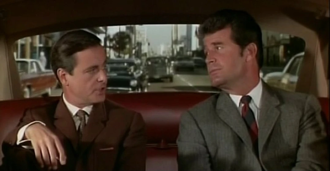 James Garner en marlowe-detective-muy-privado