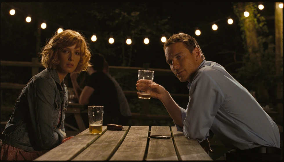 Kelly Reilly y Michael Fassbender en eden-lake