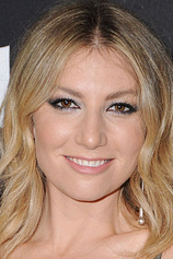 photo of person Ari Graynor