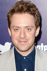 picture of actor Max Jenkins
