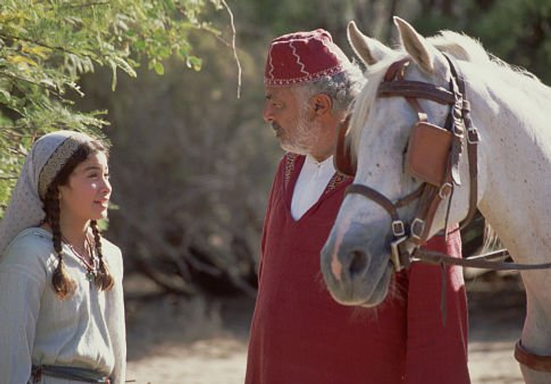 Richard Romanus y Biana Tamimi en Shetan, El Caballo del Desierto