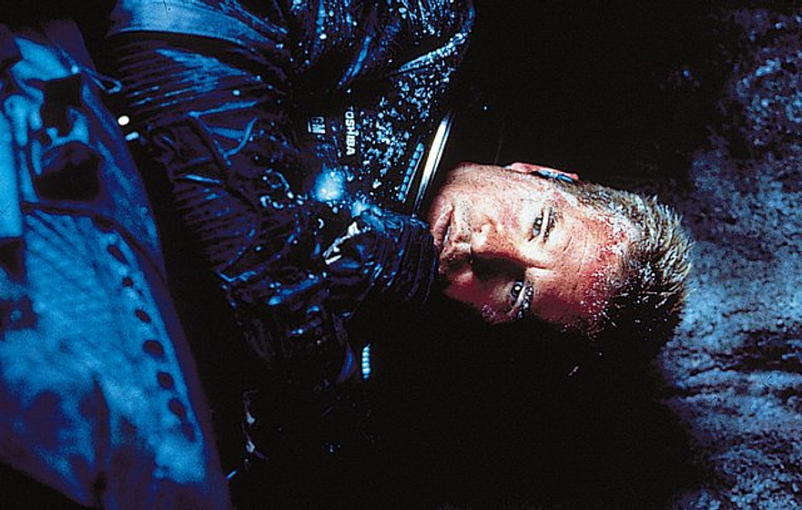 Val Kilmer en Planeta Rojo