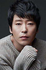 picture of actor Ki-joon Uhm