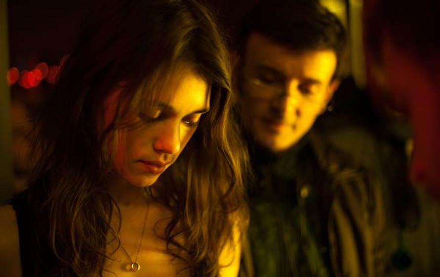 Astrid Berges-Frisbey en El Sexo de los ángeles